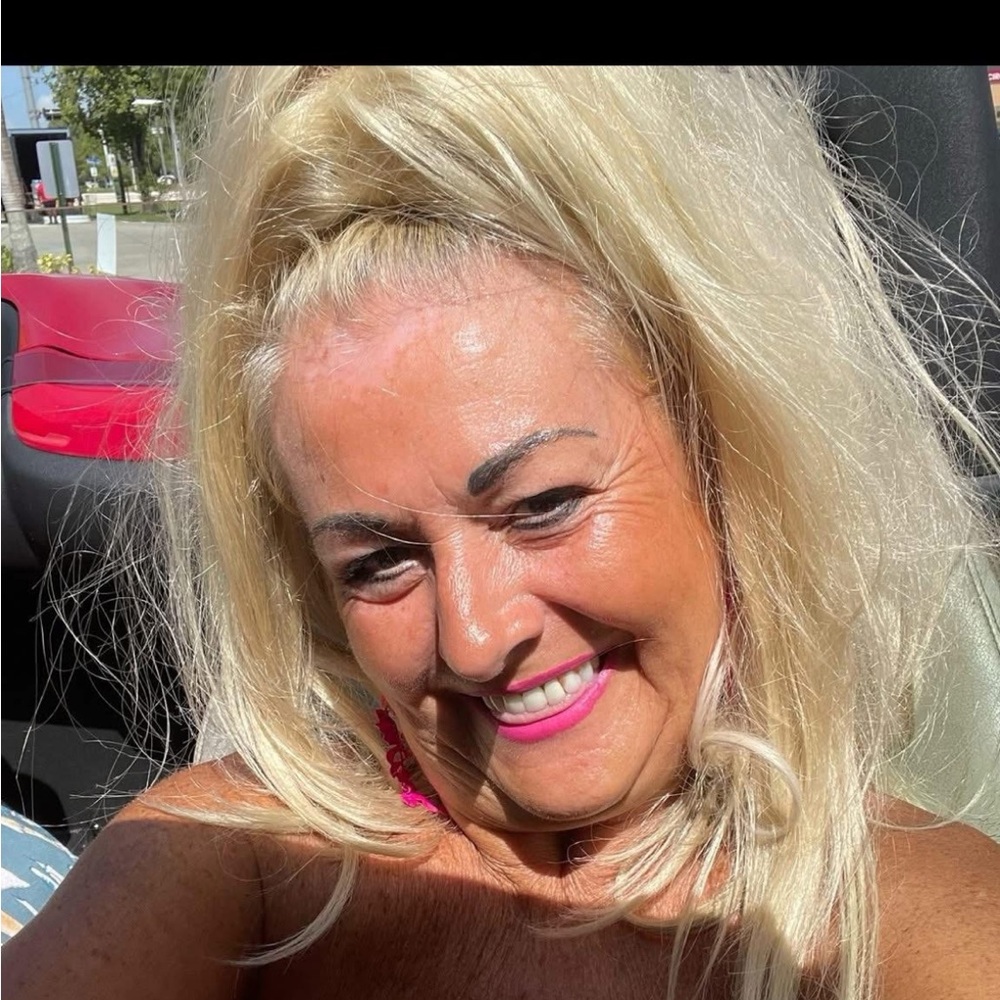 Meet your Posher, Ursula